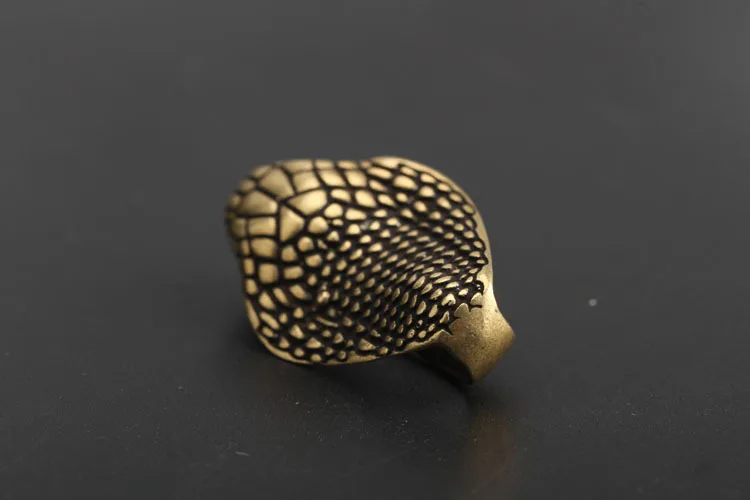 Cobra Head Keychain (16)