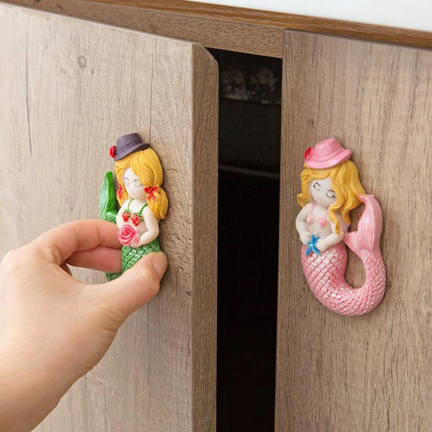 

2018 hot sale Creative Simple Cartoon Resin Mermaid Hand Cabinet Door Wardrobe Window Closet Door Handle home