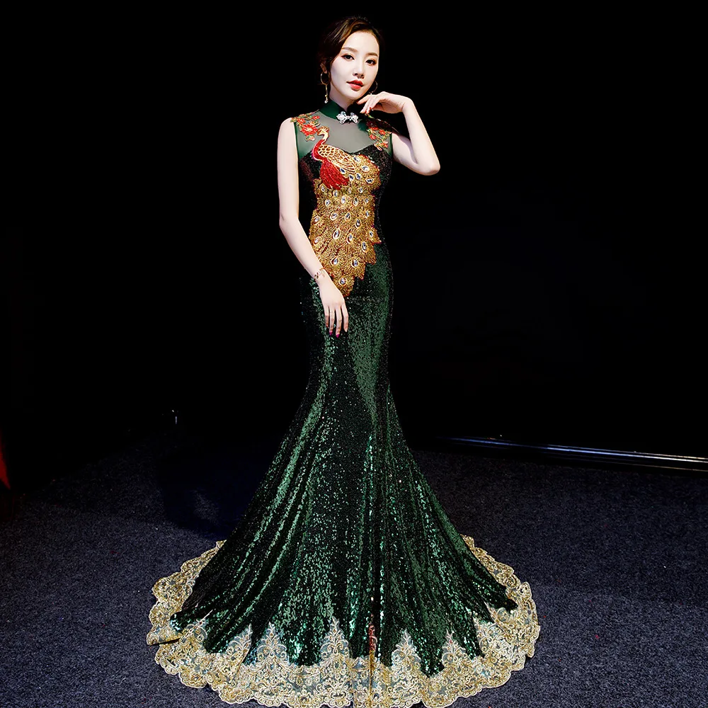 Bordado verde Tailing Diamantes Oriental Vestido de