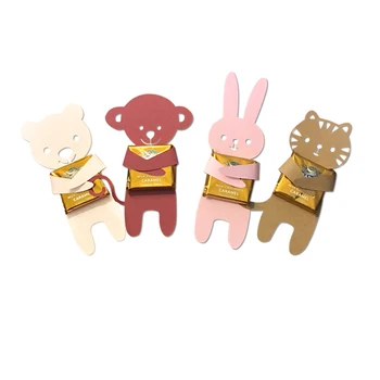 

Kids Valentine Gift Candy Lollipop Holder Card Rabbit Cat Candy Holder Holiday Party Favor Candy Hugger DIY Valentine Gift