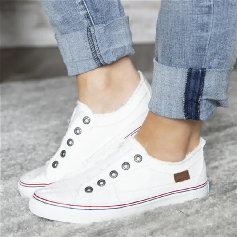 

BaLiTu Women's Flat-soled White Sneakers Women Canvas Shoes Fashion Vulcanize Shoes Casual Zapatillas Mujer Zapatos De Mujer