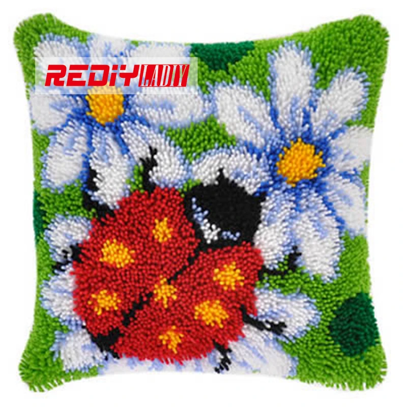 

3D Latch Hook Pillow Kits DIY Needlework Crocheting Kit Yarn 2019 Handmade Embroidery Pillowcase Unfinished Ladybird and Flowers