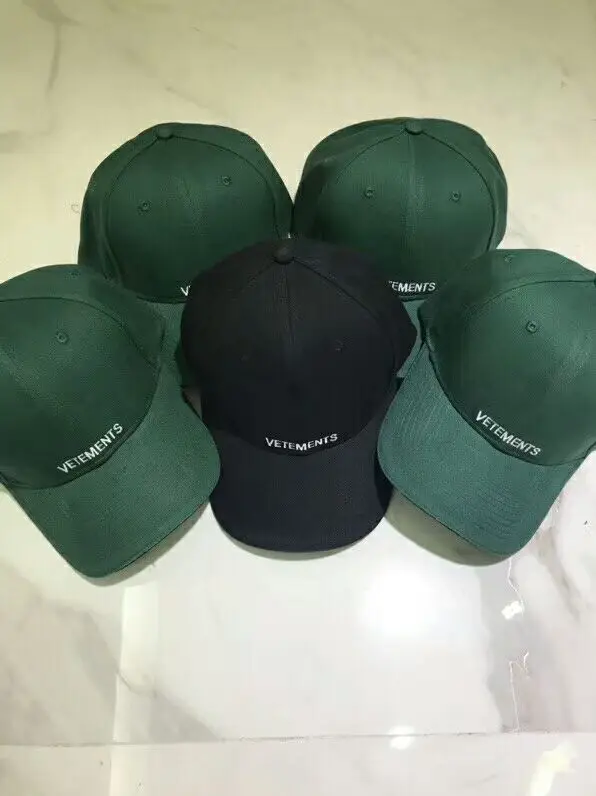 

2018SS VETEMENTS France flag DHL Letter embroidery adjustable men women Skateboard Baseball Caps hip hop Baseball Hat 11 style