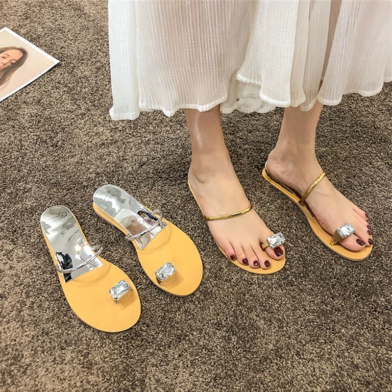 

Meifeini fashion rhinestone women's slippers 2019 summer new leather round head flip-flops flat beach women's shoes