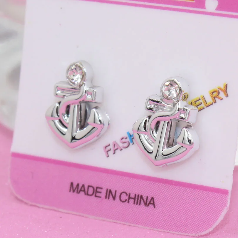 2pcs Fashion Titanium Steel Anchors Clip Stud Earrings