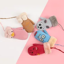 Зимние перчатки дети девочки мальчик дети мультфильм искусственная замша добавить шерсть внутри водонепроницаемый полный палец перчатки варежки с длинной веревкой