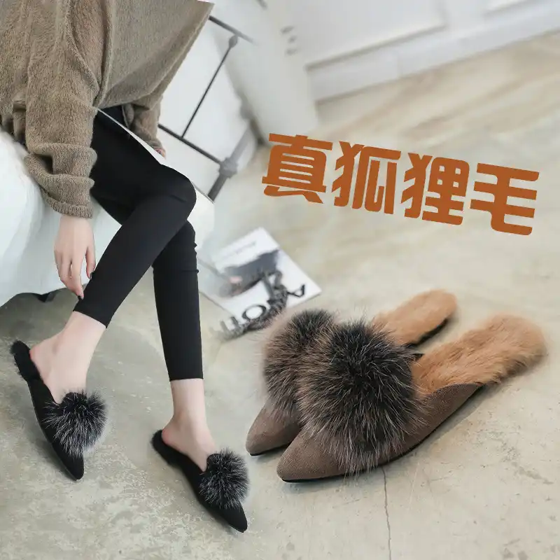 closed toe slides with fur