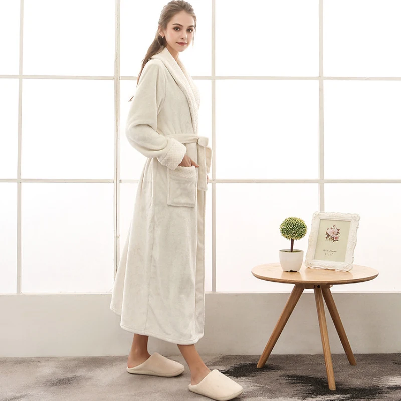 8569321972_1427868684