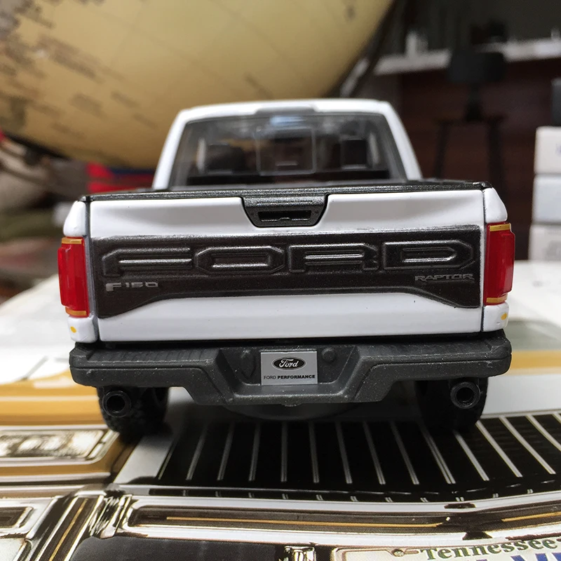 Fine Edition 1/24 специальная металлическая модель эвакуатора Ford F150 Raptor Skin Suv Настольный дисплей Коллекция Модель