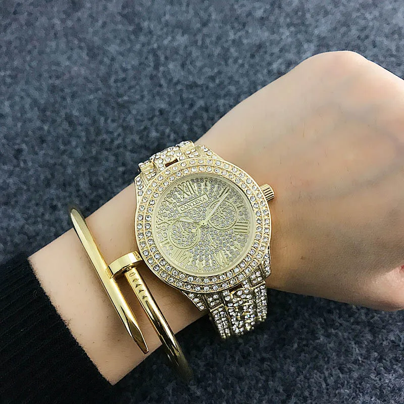 relógio de luxo feminino com strass e pulseira totalmente em aço