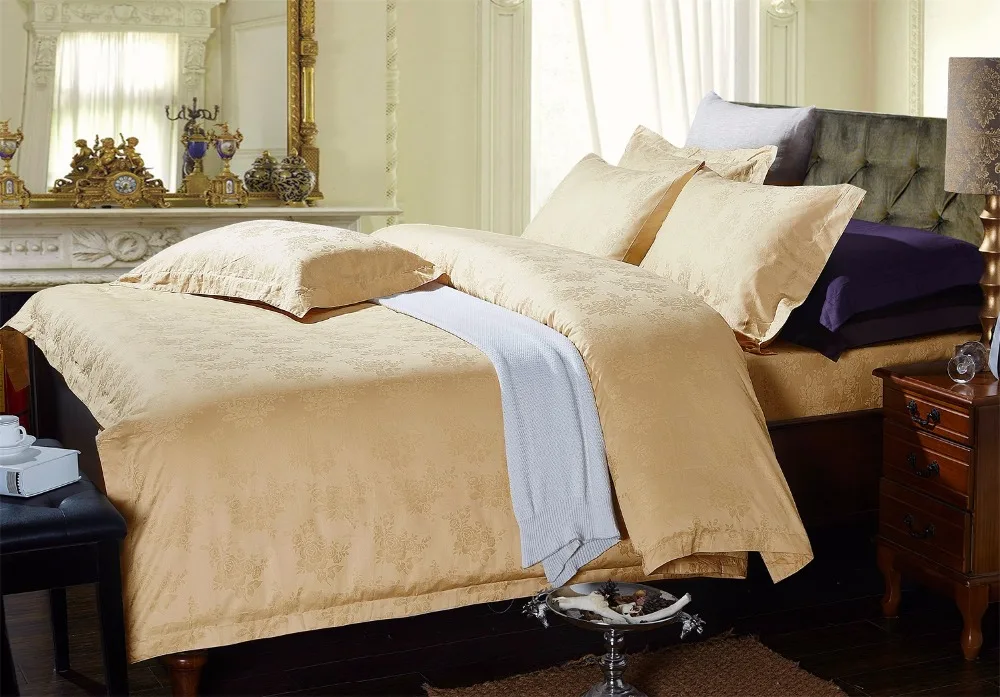 Hotel 4 Pieces White Gold Jacquard 100 Cotton Luxury Bedding Set King