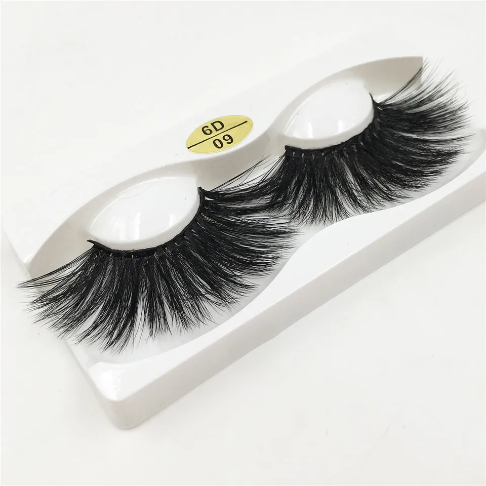 

25mm mink lashes High Quality Thick Crisscross Long Dramatic Lashes Wholesale 3d Eyelashes Makeup Tool False Lashes