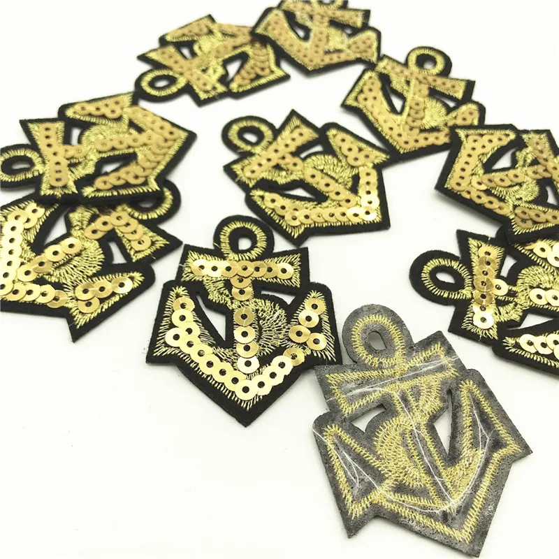

100pcs Wholesale Sequins Golden Anchor Patches Iron on Sewing Applique Cute Fabric Clothes Shoes Bags DIY Decoration
