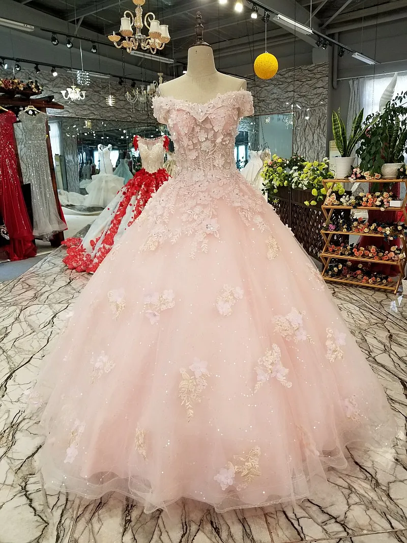 Розовые платья Quinceanera Цветы Кружева Аппликации бальное платье с блестками с открытыми плечами с короткими рукавами день рождения платья принцессы