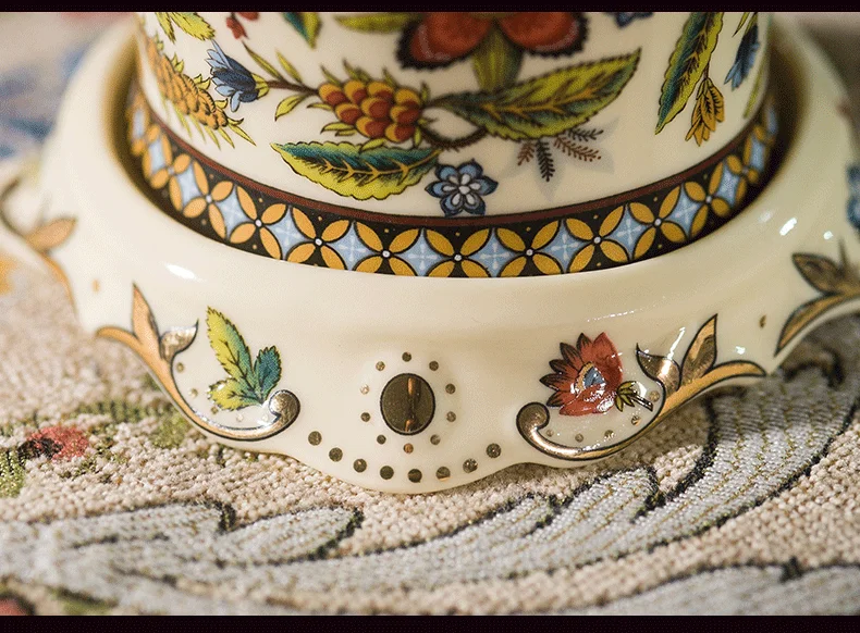 Керамика эмаль. Перегородчатая эмаль ладья. Нономура нинсэй керамика. Керамическая эмаль. Чайник коллекционный синий pottery.