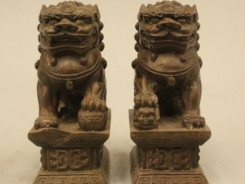 

Pair Chinese Home Fengshui Bronze Guardian Lion Foo Fu Dog Male Female Statue