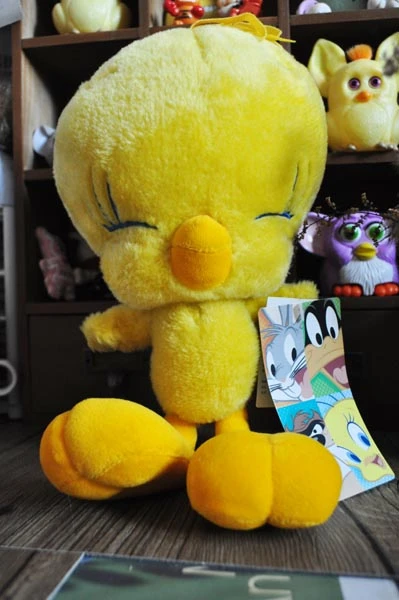 giant tweety bird stuffed animal