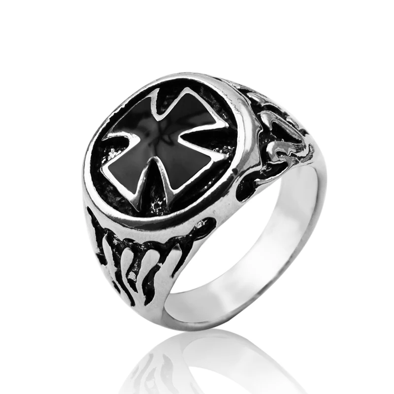 кольцо с крестом. перстень мужской. черное кольцо с крестом. черный крест кольцо. кольцо готика крест.