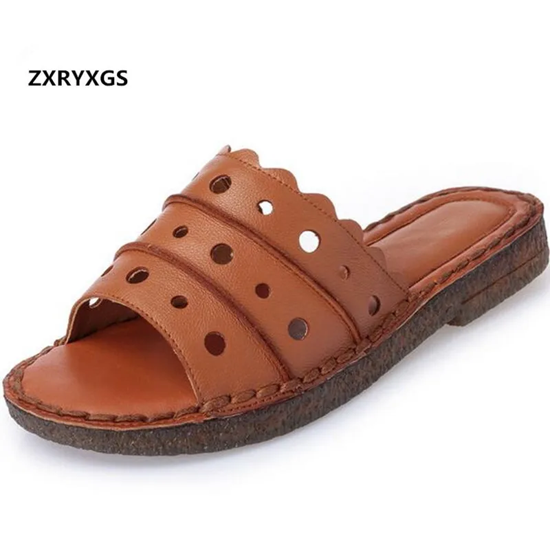 

2019 Comfortable Soft Hollow Cow Leather Shoes Woman Slippers Flat Non-slip Summer Slippers Fashion Sandals Women Shoes Sandals