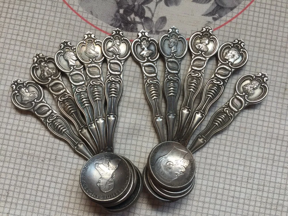 

10 different types of Russian emperor spoons