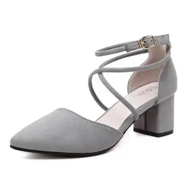 Летняя обувь 2017 г. Новая Корейская версия пикантных туфель на Высоком толстом