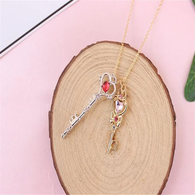 

Anime Sailor Moon Loving Wand Crystal cosplay key Pendant Necklace Girl accessories Cute props B014