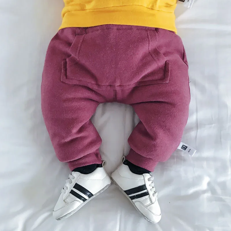 Lemonmiyu/Детские хлопковые утепленные штаны-шаровары; бархатные повседневные свободные брюки для новорожденных; Однотонные эластичные длинные штаны средней длины для младенцев - Цвет: DK-173002 red
