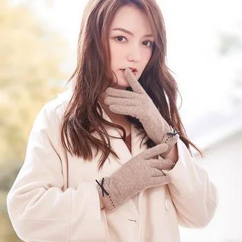 

Autumn And Winter Warm Wool Velvet Goats Thickening Touch Screen Korean Style Motorcycle Ladies Gloves