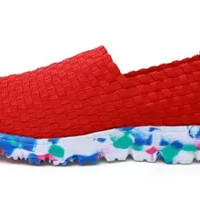 Новинка года; сезон весна-лето; повседневная обувь для женщин; кроссовки на мягкой плоской подошве; обувь из дышащего сетчатого материала; Женская плетеная обувь