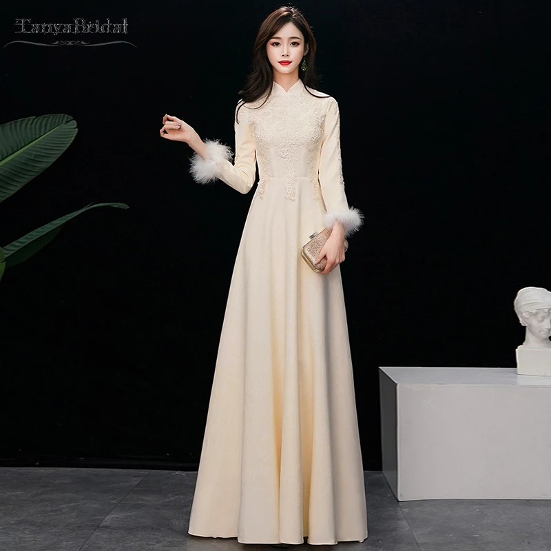 

Champagne Long Sleeve Bridesmaid Dress Lace Appliques Elegant Muslim Wedding Bridesmaid Gowns Women Formal Gowns Long Real DB015