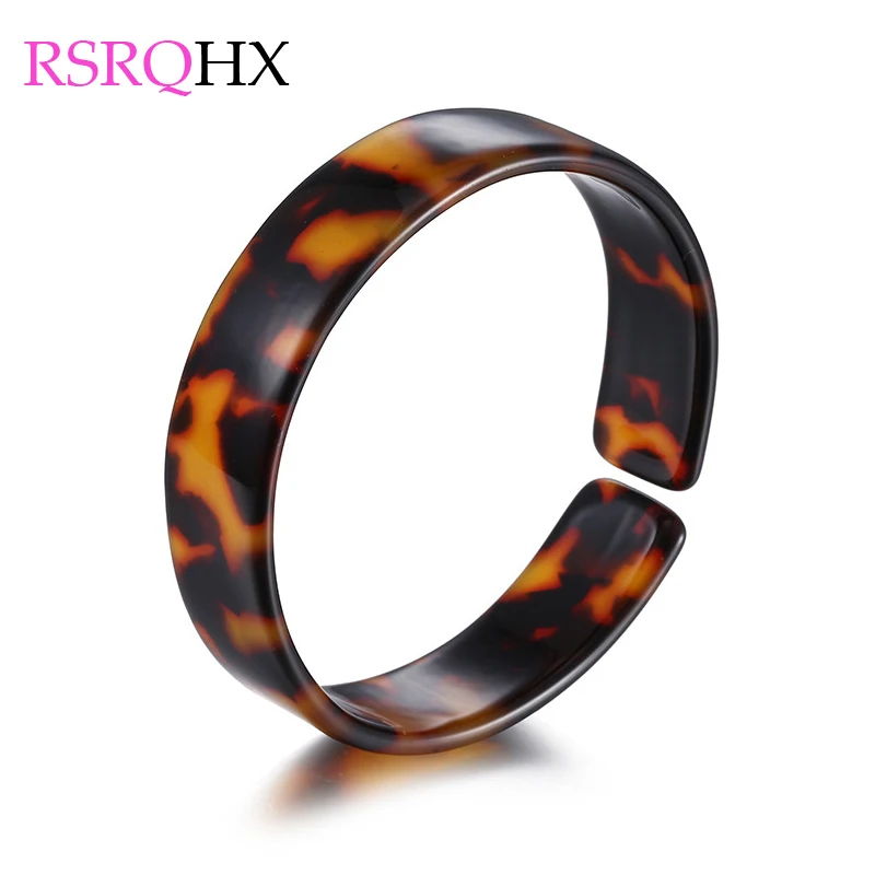 

Leopard Acrylic Open Bangles Bracelets for Women Girls Simple Style Pure Color Charm Jewelry Wedding Engagement Party Gifts Hot