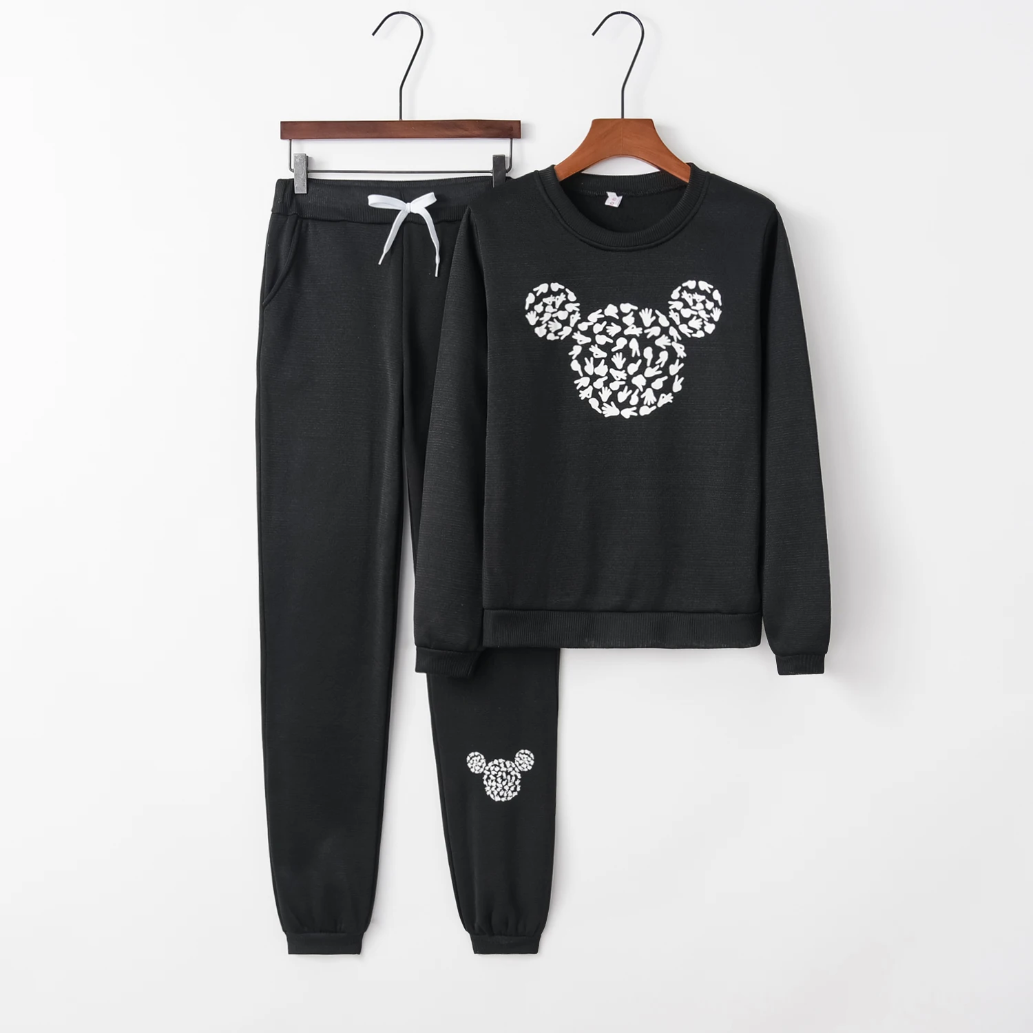  2017 Fashion Womens Fall new arrival Mickey pattern leisure suit Crewneck tracksuit for women black