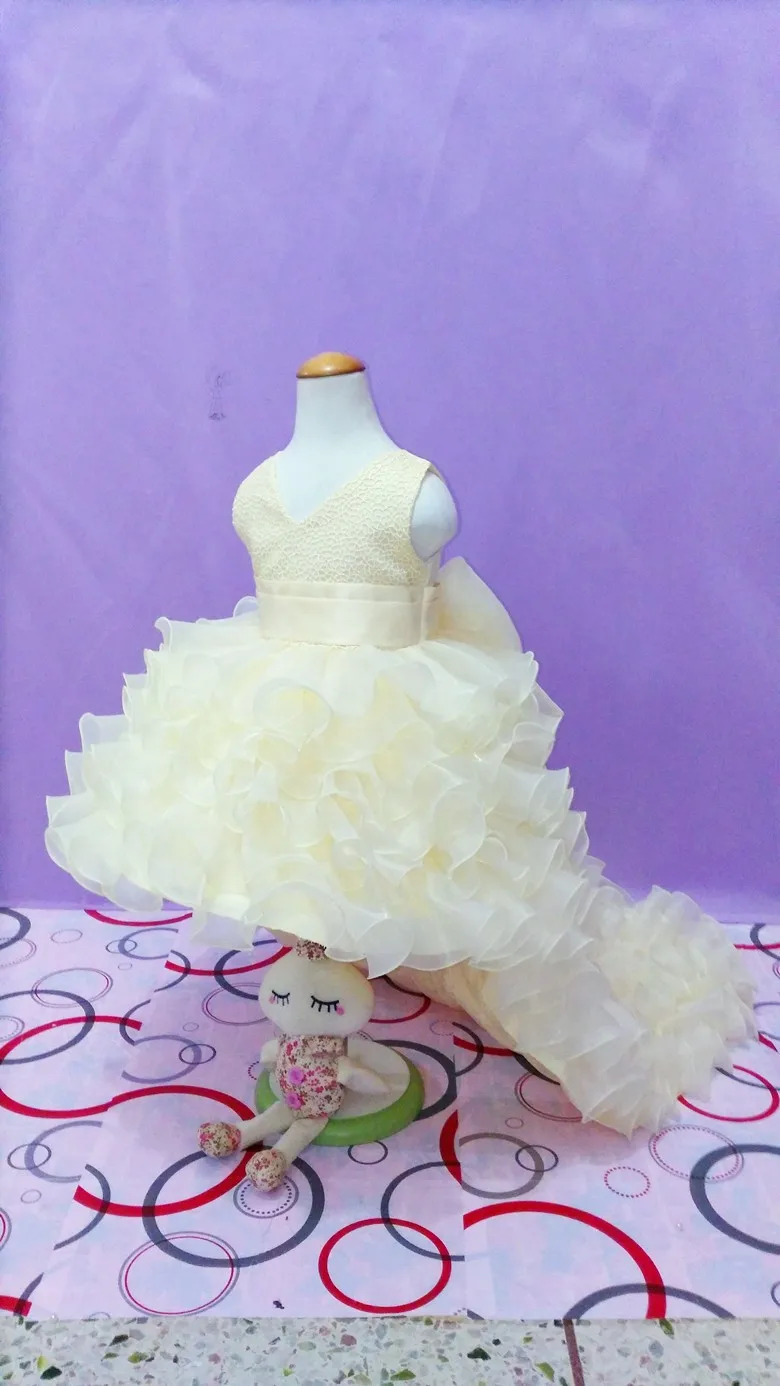 Свадебное платье со шлейфом для девочки с букетом высококачественное платье-пачка русалки для девочек длинное платье принцессы с треугольным декольте и большим бантом размеры 3–10Т