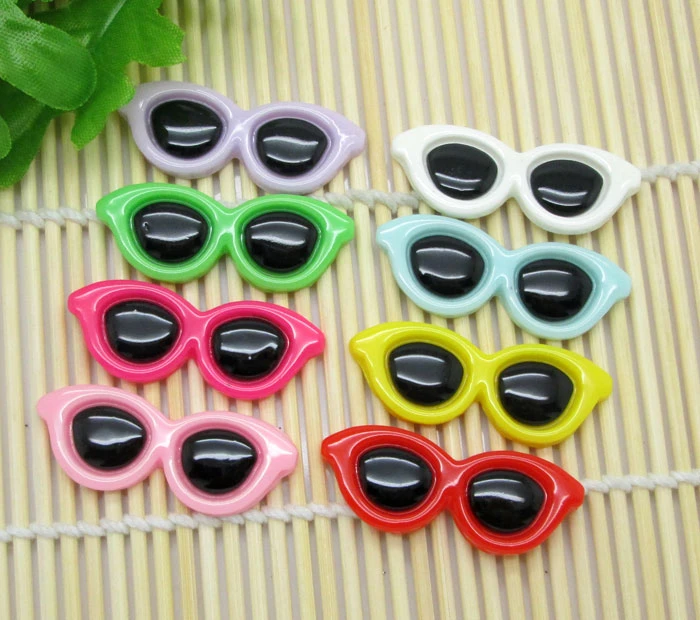 30Pcs Mixed Sun Glasses Resin Decoration Crafts Kawaii Beads Flatback Cabochon Scrapbook DIY Accessories Buttons