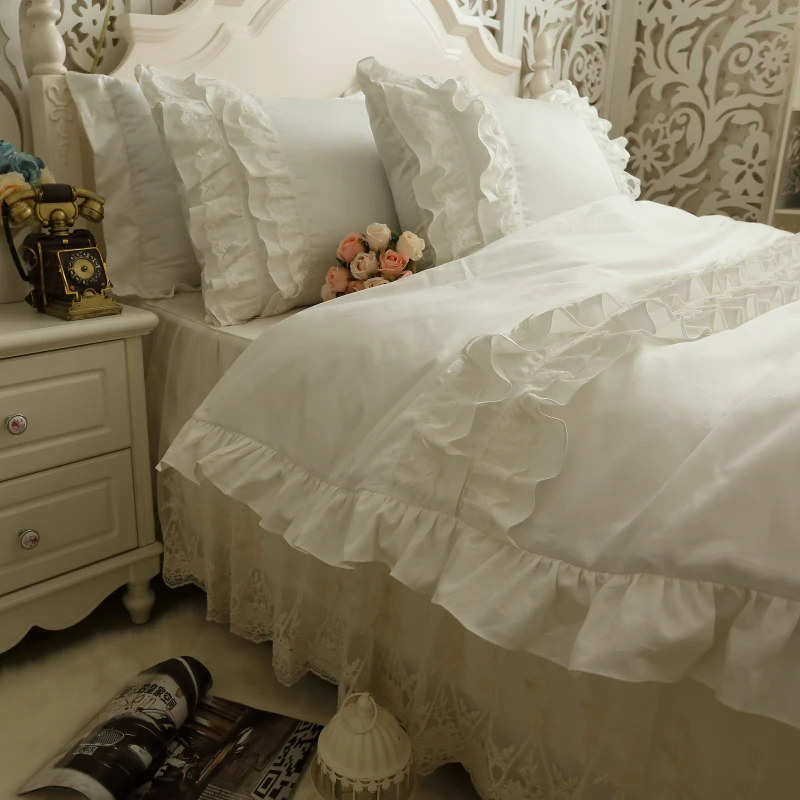 

Cotton twill heavy duty embroidered yarn ruffled luxury bedding set