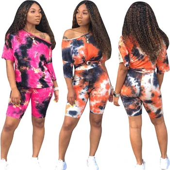 

Women Casual Two Piece Sets Short Sleeve Slash Neck T-Shirt Tee + Knee Length Pants Lady Print BodyconTracksuits Sport Outfits