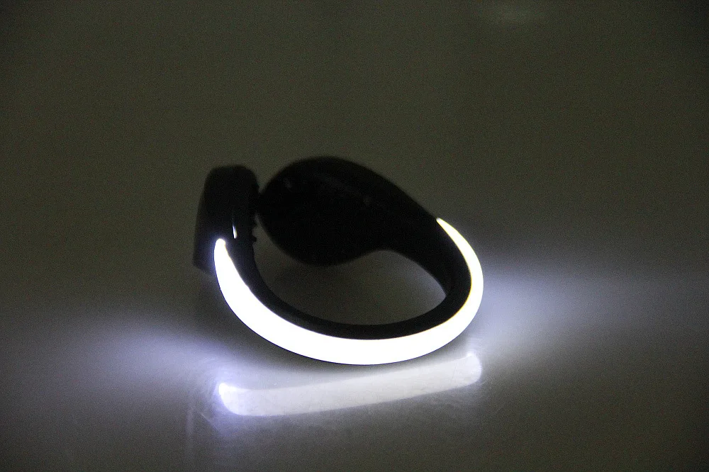 Excellent LED Luminous Shoe Clip Outdoor Bicycle LED Luminous Night Running Shoe Safety Clips Cycling Sports Warning Light Safety 10