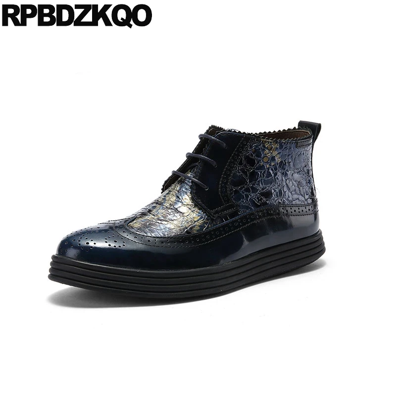

Ankle Trainer Pattern Brogue Wingtip Full Grain High Sole Shoes Men Harajuku Sneakers Boots Thick Soled Black Booties Platform