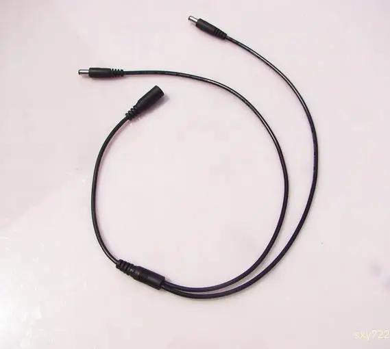 

Humidifier Parts One point two DC power cord One bracket two connection line 5.5x2.1mm One in two out
