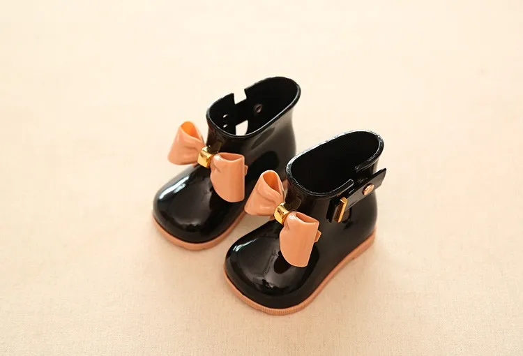Мини-детские резиновые сапоги с бантом; нескользящие водонепроницаемые резиновые сапоги для девочек; сандалии принцессы; прозрачная обувь