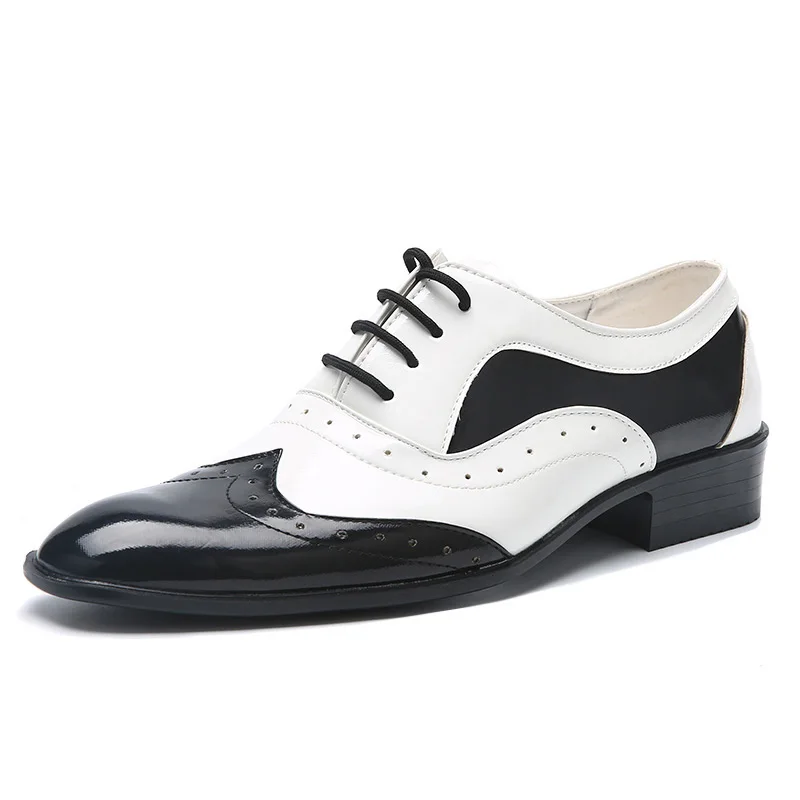 New Fashion Mens Trend Shoes Pointed Toe Casual Flats Men Wedding Brogue Male Japanned Leather Formal Black White huismerk kopen in de aanbieding New Fashion Mens Trend Shoes Pointed Toe Casual Flats Men Wedding Brogue Male Japanned Leather Formal Black White huismerk kopen in de aanbieding