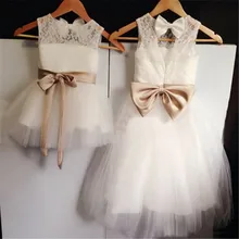 Милая мода, бальные платья на заказ, белое кружевное платье с бантом для свадебной вечеринки, Платья с цветочным узором для девочек на свадьбу