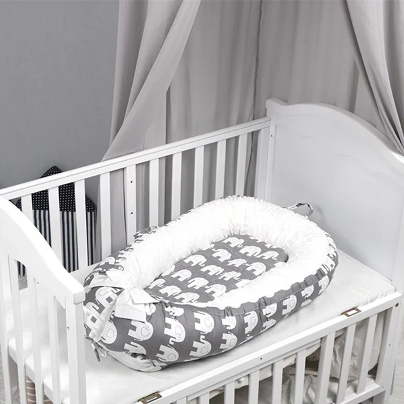 2019 New baby cribs American uterus bionic bed baby sleeping bed comprehensive bubble cashmere kit