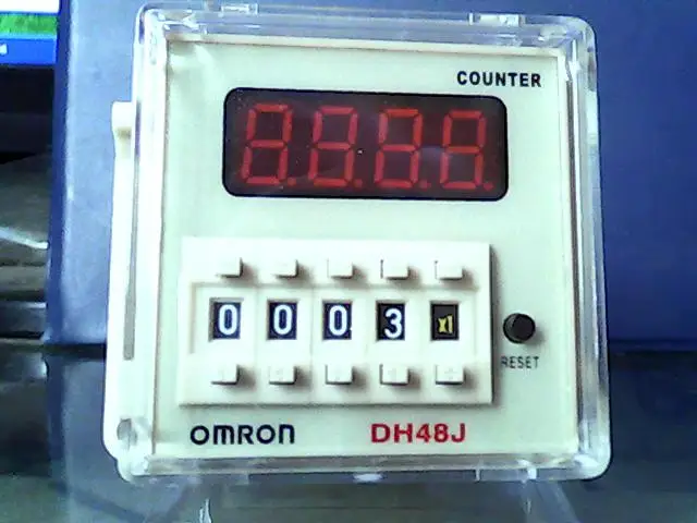 Omron DH48J цифровой счетчик реле с 4-разрядный AC220V счетчики