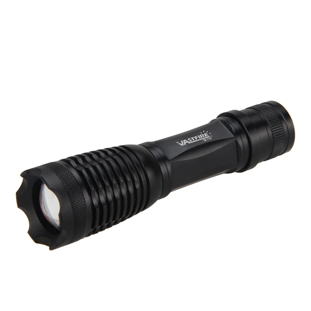 Lanterna com Zoom de Visão Luz + Interruptor de Pressão + Rifle Mount + 18650 + Carregador Caça Noturna Infravermelha Ir-710 Arma Scope 850nm ir 11 Interruptor de Pressão + Rifle Scope Mount + 18650 + carregador