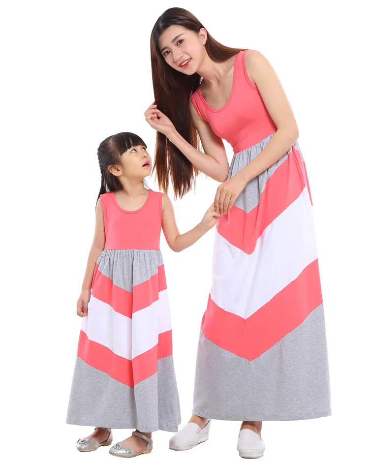 Одинаковые платья для семьи «Мама и я»; платья для мамы и дочки; Полосатое платье для мамы и дочки; одежда для родителей и детей - Цвет: Watermelon Red
