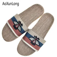 AoXunLong/Новинка; мужские льняные тапочки с аппликацией; модные летние домашние тапочки с Пчелкой; мужские домашние тапочки для отдыха; европейские размеры 40-45; пеньковые домашние тапочки
