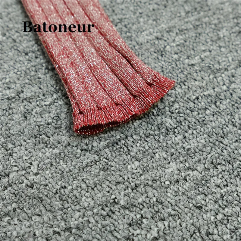 3644503274_1045645777
