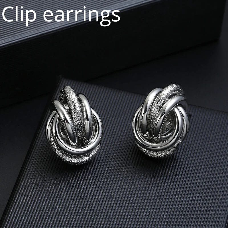 

Vintage Metal Clip On Earrings Without Piercing for Women Charm Gold Color Za Maxi Ear Clips Bijoux Brincos Gift Porm Jewelry