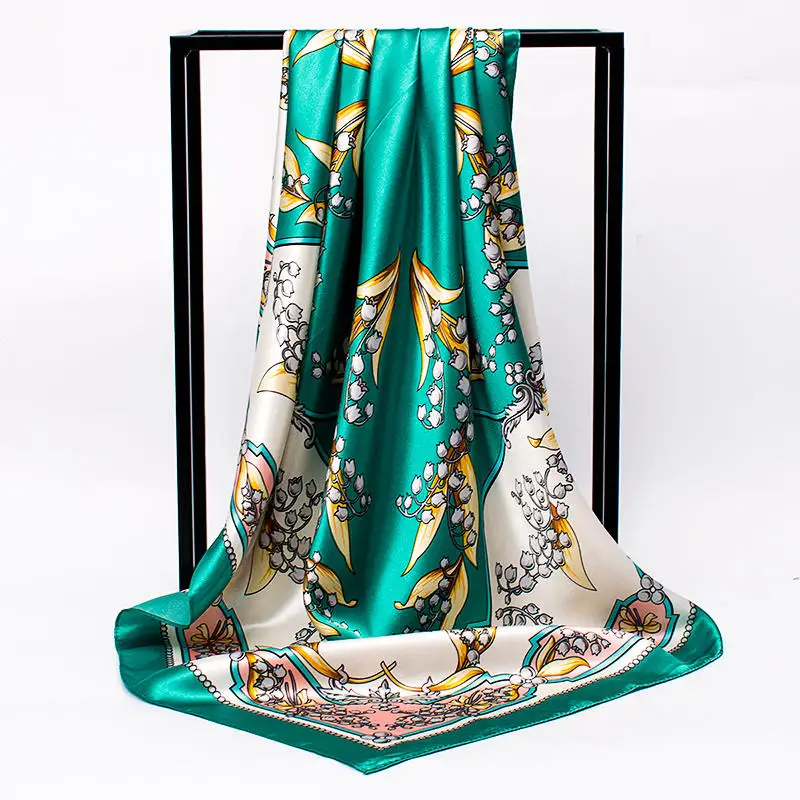 Хиджаб платок на голову женская мода Леопардовый принт с цепью печати квадратный атласный платок осенний шарф из натурального шелка Платки Обертывания 90*90 см - Цвет: Королевский синий